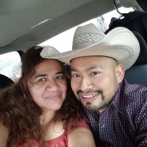 Meet your Posher, Janeth